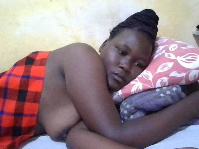 ebony-vannilah live cam on BongaCams