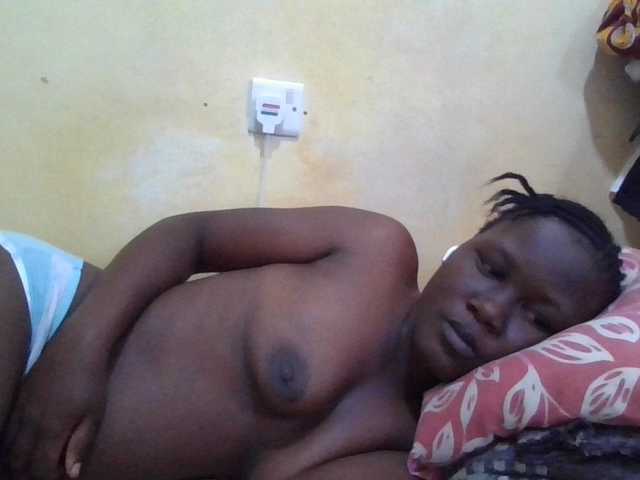 ebony-vannilah live cam on BongaCams