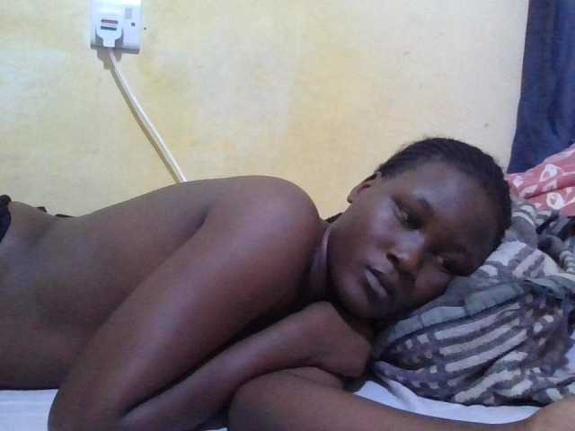 ebony-vannilah live cam on BongaCams