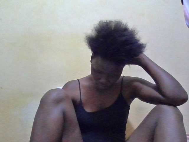 ebony-vannilah live cam on BongaCams