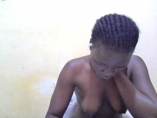 ebony-vannilah live cam on BongaCams