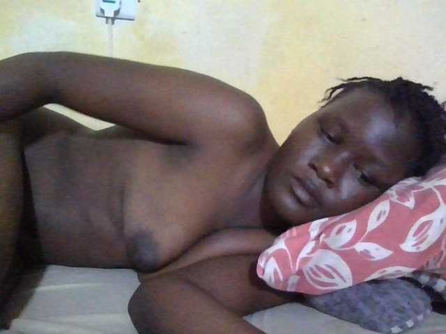 ebony-vannilah live cam on BongaCams