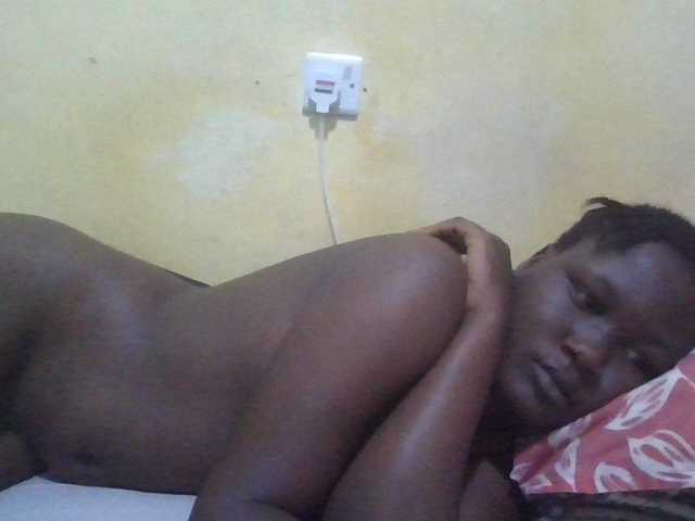 ebony-vannilah live cam on BongaCams
