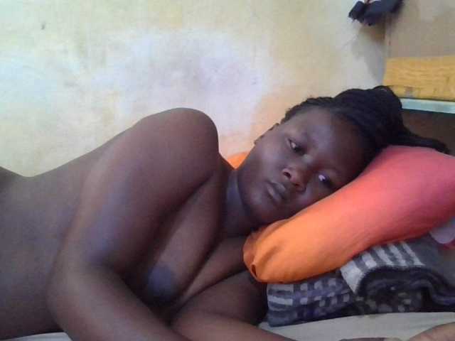 ebony-vannilah live cam on BongaCams