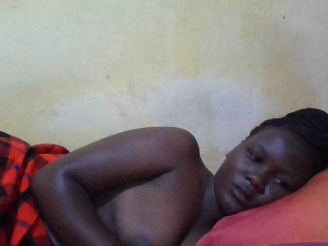 ebony-vannilah live cam on BongaCams