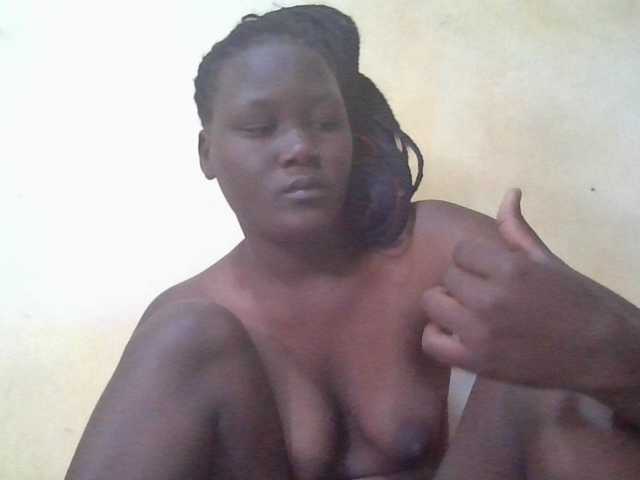 ebony-vannilah live cam on BongaCams