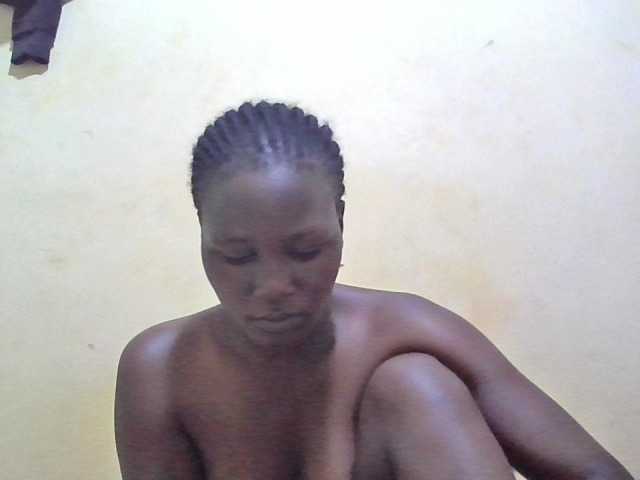 ebony-vannilah live cam on BongaCams