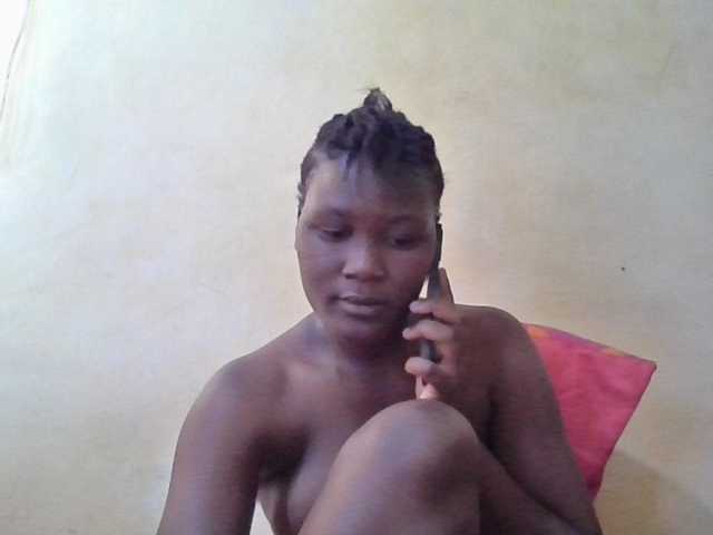 ebony-vannilah live cam on BongaCams