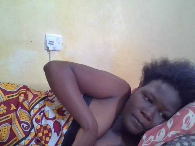 ebony-vannilah live cam on BongaCams