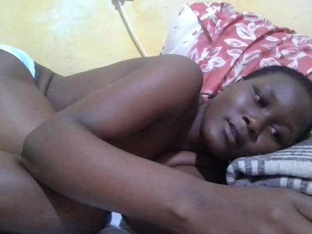 ebony-vannilah live cam on BongaCams