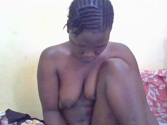 ebony-vannilah live cam on BongaCams