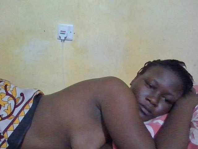 ebony-vannilah live webcam show