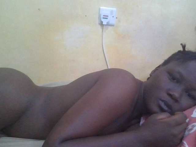 ebony-vannilah live cam on BongaCams