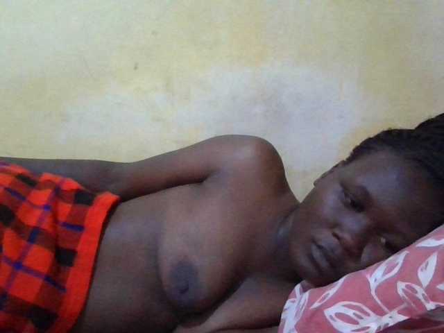 ebony-vannilah live cam on BongaCams