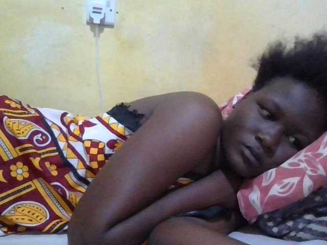 ebony-vannilah live cam on BongaCams