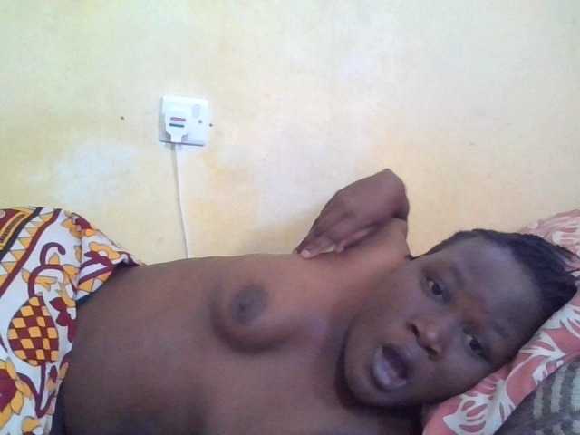 ebony-vannilah live cam on BongaCams