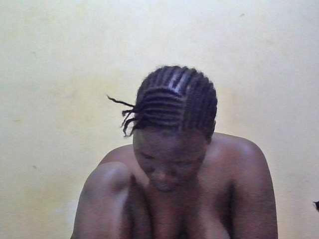 ebony-vannilah live cam on BongaCams