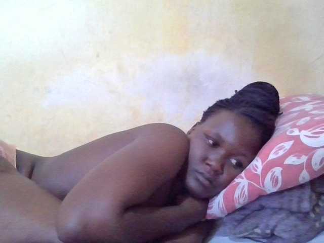 ebony-vannilah live cam on BongaCams