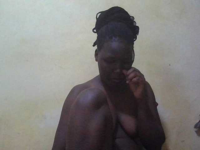 ebony-vannilah live cam on BongaCams
