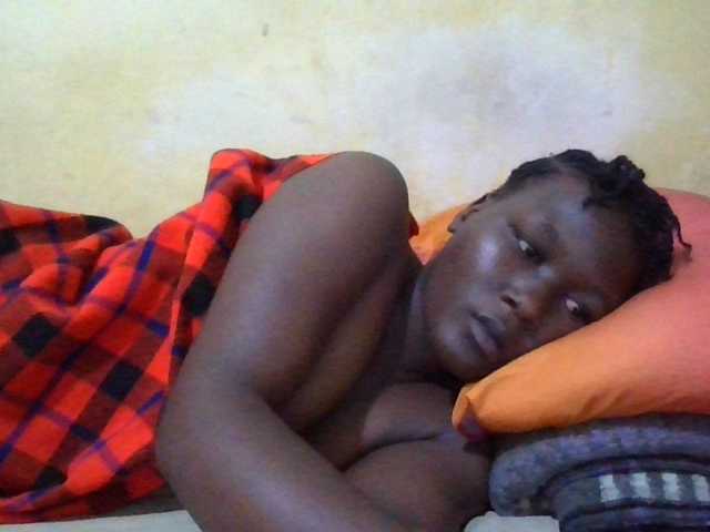 ebony-vannilah live cam on BongaCams