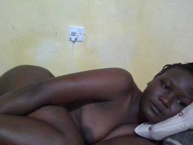 ebony-vannilah live cam on BongaCams