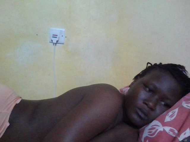ebony-vannilah live cam on BongaCams
