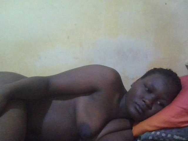 ebony-vannilah live cam on BongaCams