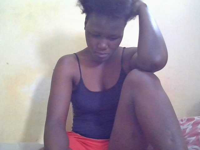 ebony-vannilah live cam on BongaCams