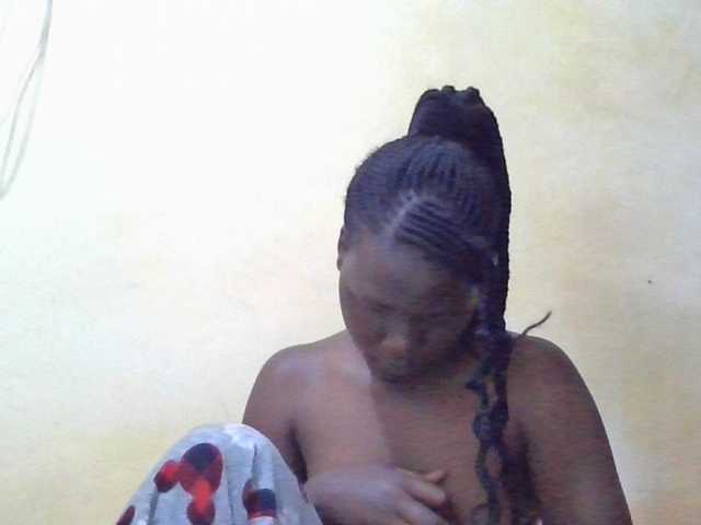 ebony-vannilah live cam on BongaCams