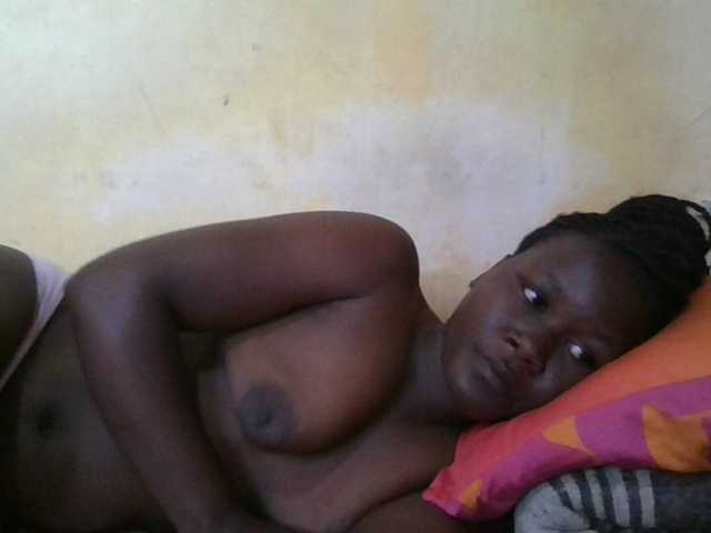 ebony-vannilah live cam on BongaCams