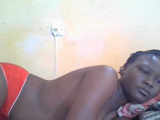 ebony-vannilah live cam on BongaCams