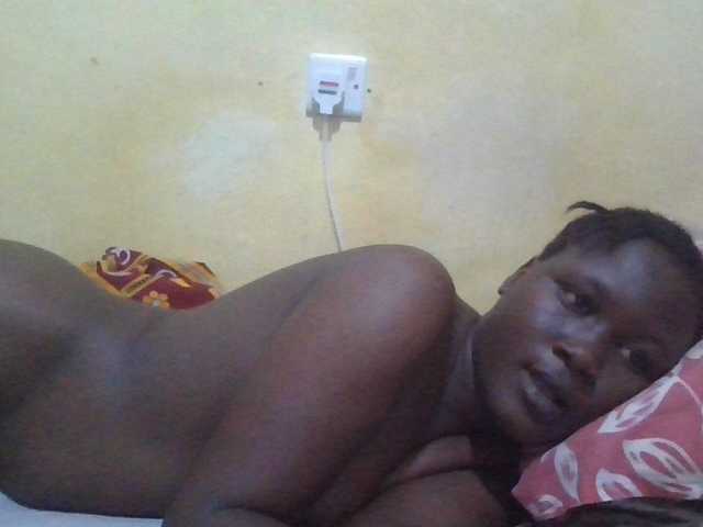 ebony-vannilah live cam on BongaCams