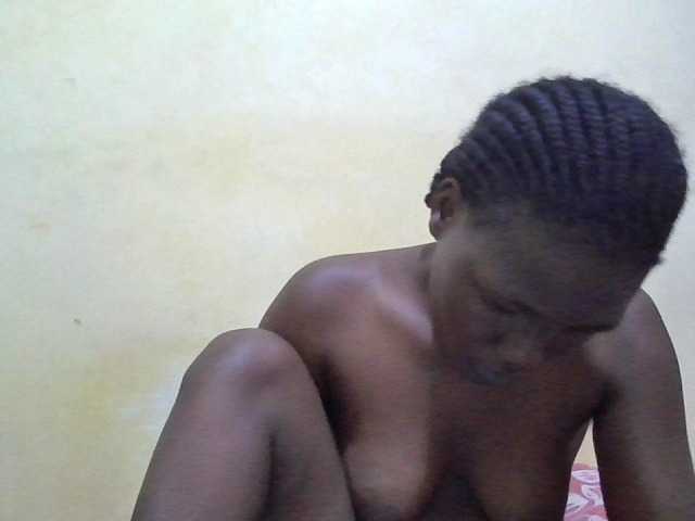 ebony-vannilah live cam on BongaCams