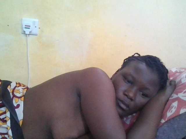 ebony-vannilah live cam on BongaCams