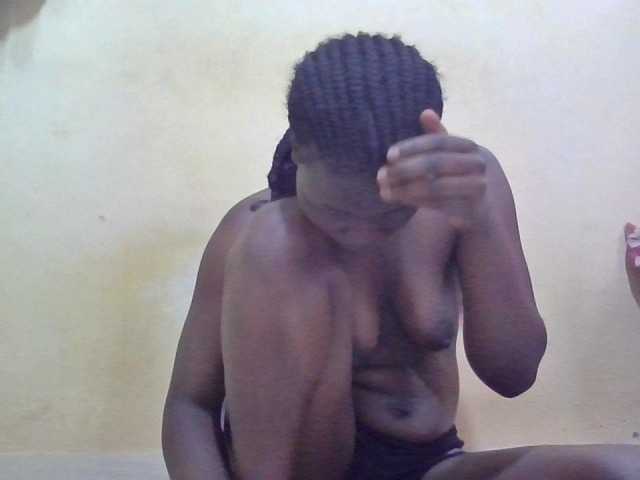 ebony-vannilah live cam on BongaCams