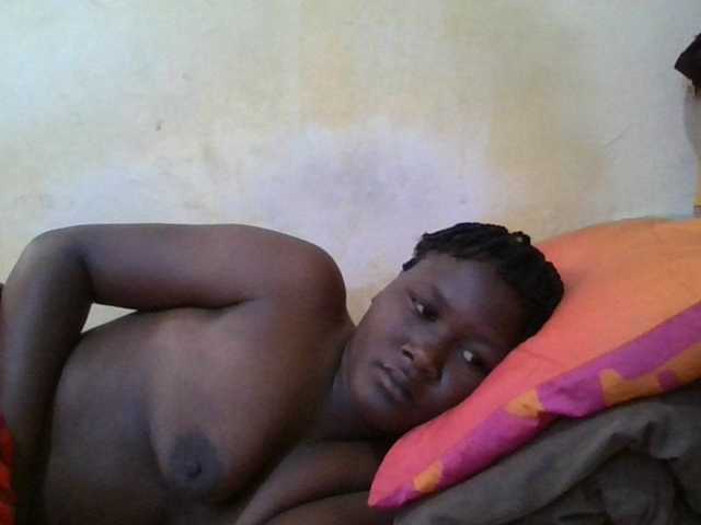 ebony-vannilah live cam on BongaCams