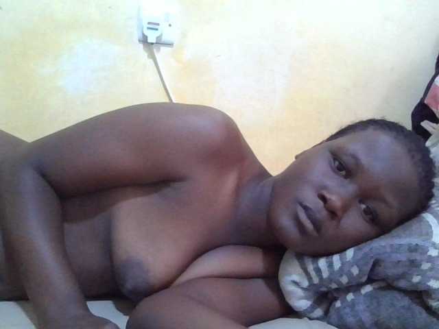 ebony-vannilah live cam on BongaCams
