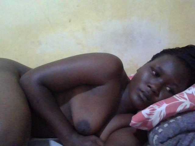 Ebony Vannilah (Ebony-vannilah)