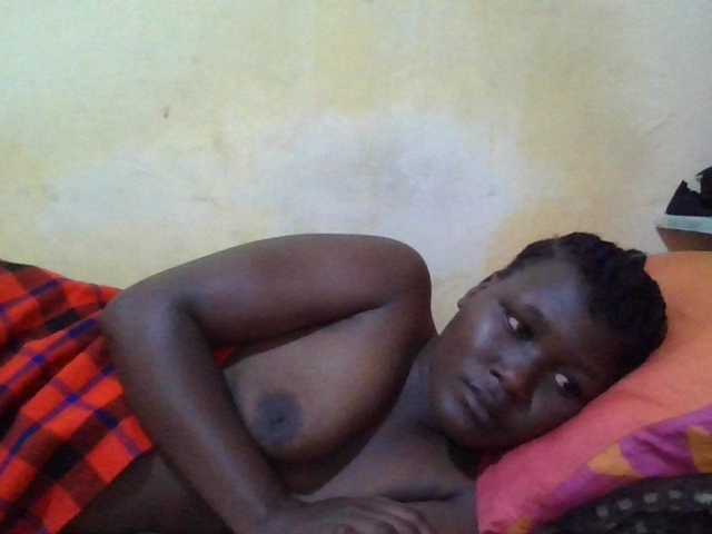 ebony-vannilah live cam on BongaCams