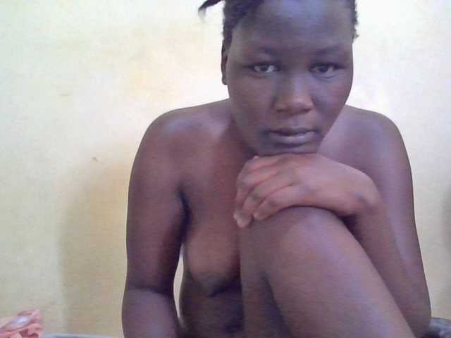 ebony-vannilah live cam on BongaCams
