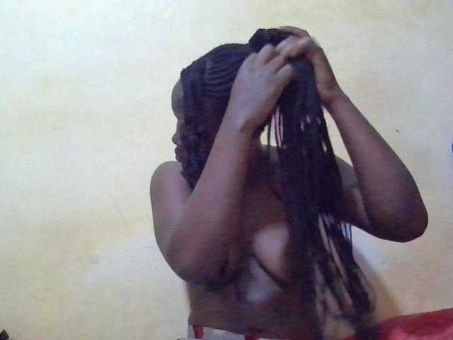 ebony-vannilah live cam on BongaCams