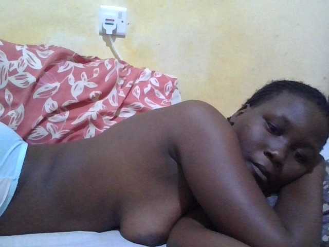 ebony-vannilah live cam on BongaCams