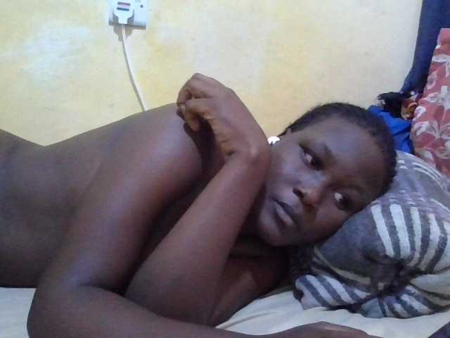 ebony-vannilah live cam on BongaCams