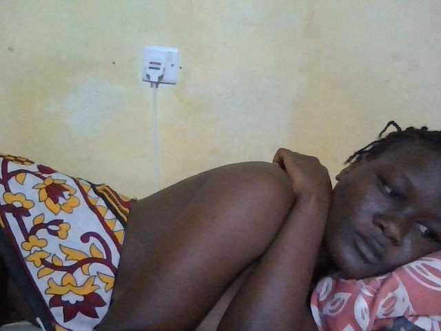 ebony-vannilah live cam on BongaCams