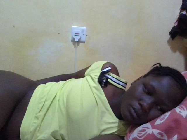 ebony-vannilah live cam on BongaCams