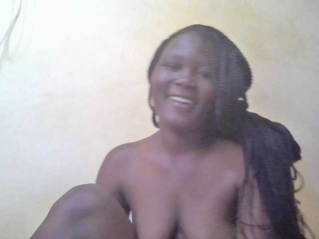 ebony-vannilah live cam on BongaCams