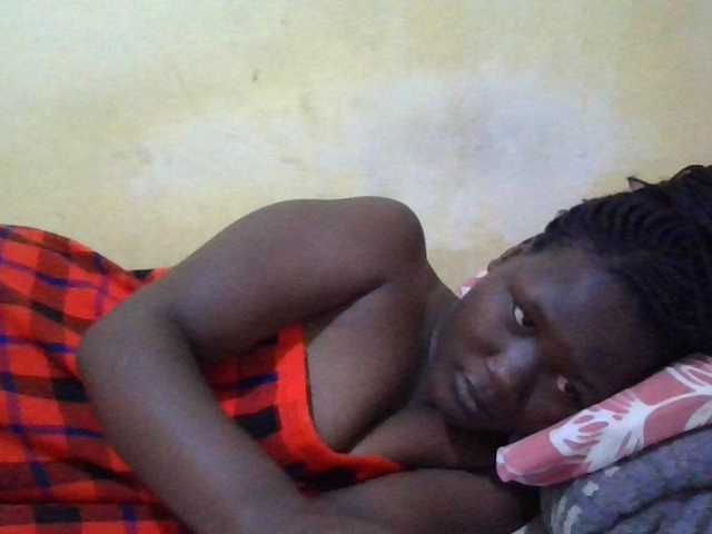 ebony-vannilah live cam on BongaCams