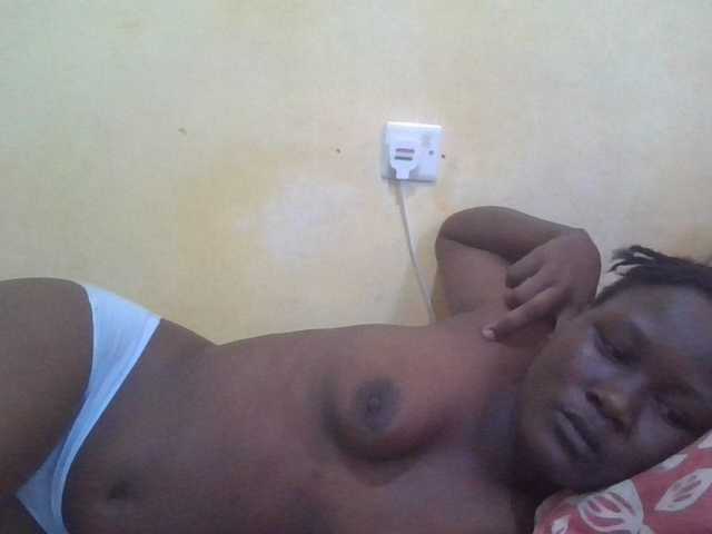 ebony-vannilah live cam on BongaCams