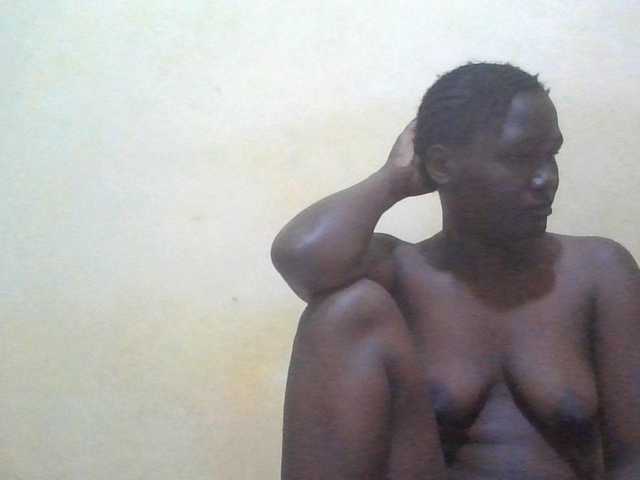 ebony-vannilah live cam on BongaCams