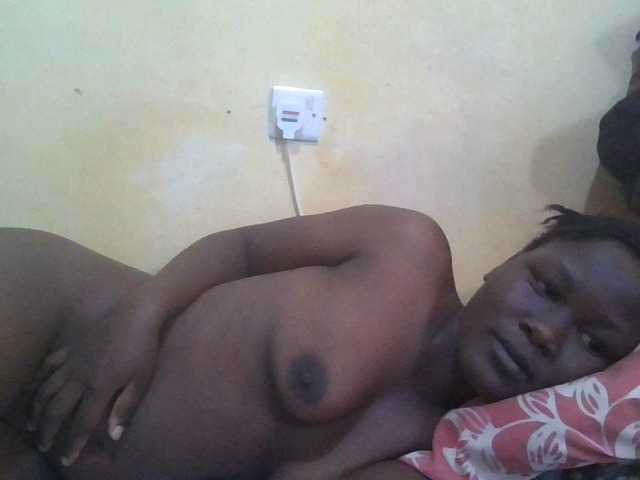 ebony-vannilah live cam on BongaCams